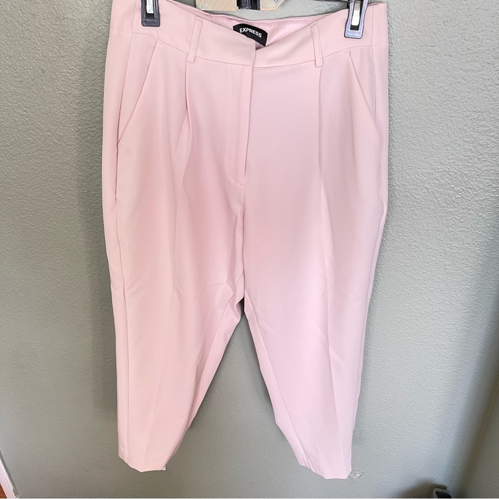 Express Soft Pink Cropped Pants